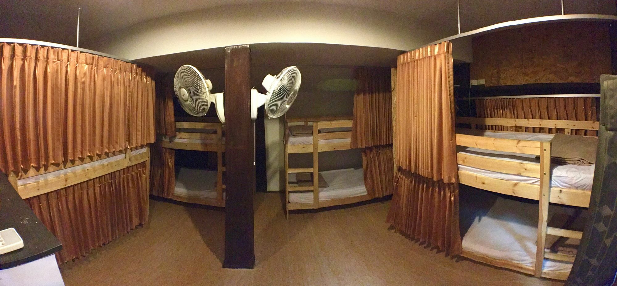 Jao Hostel & Cafe Chiang Mai Buitenkant foto
